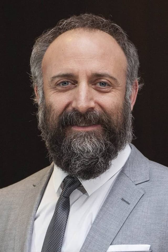 Halit Ergenç